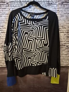 Eva Varro Black & White Geometric Pullover with Blue & Chartreuse Cuffs Size XL